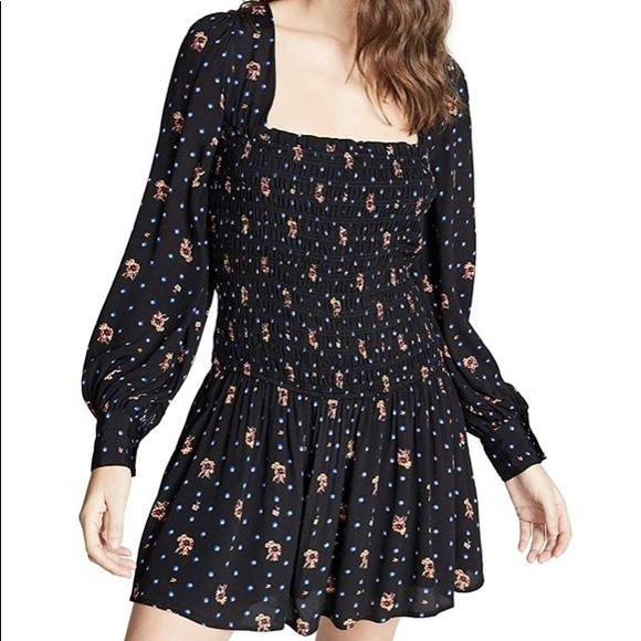 💕SOLD💖Free People Womens Medium “Two Faces” Black Floral Smocked Long Sleeve - Picture 2 of 8
